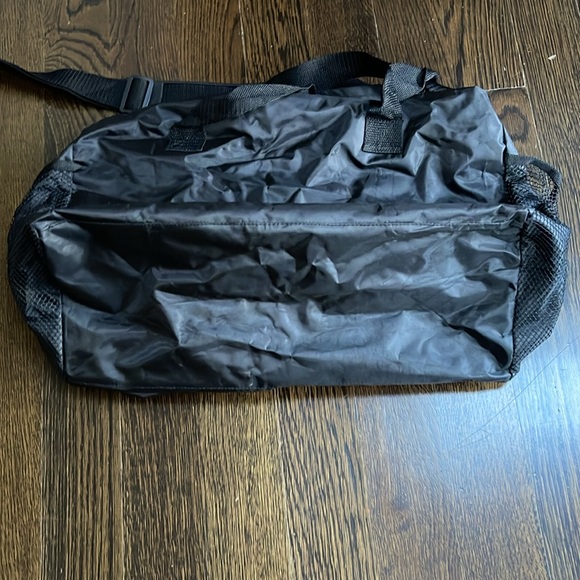 TV GUIDE PROMO small duffle. Great as gym bag never used. In closest years!!! - Picture 3 of 4